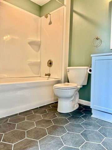 7160 Cherry Avenue, Milton Twp, MI 49648