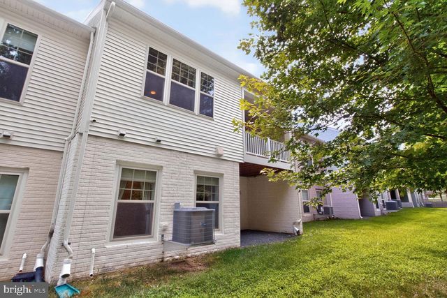 9816 WILDERNESS LN, Laurel, MD 20723