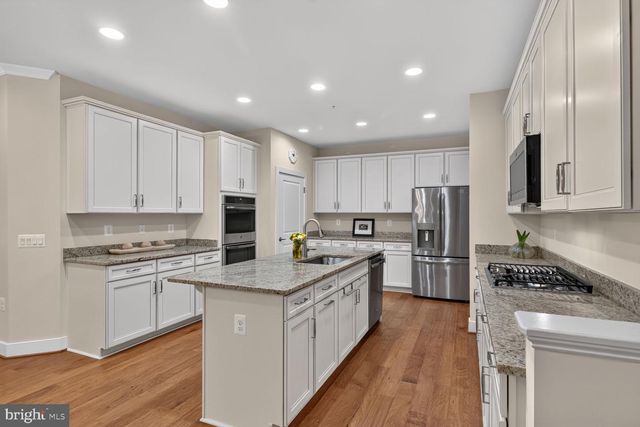 9816 WILDERNESS LN, Laurel, MD 20723