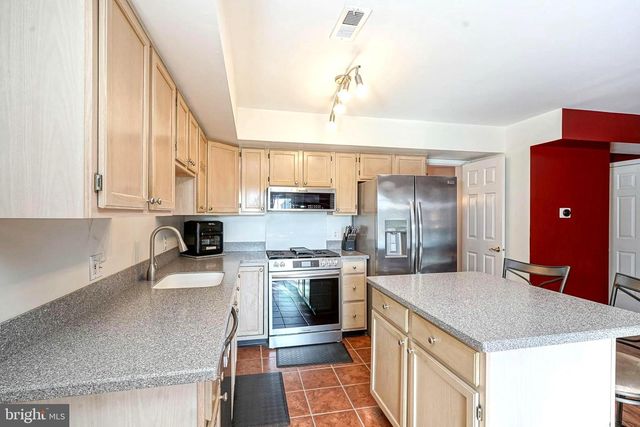 109 OLD ORCHARD DR, Sicklerville, NJ 08081