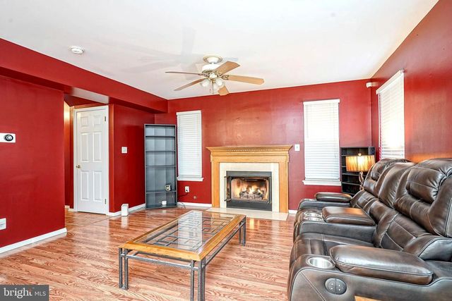 109 OLD ORCHARD DR, Sicklerville, NJ 08081