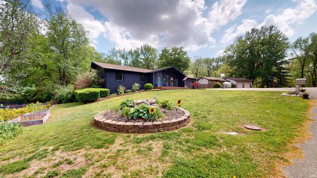 6799 Cedar Lane, Newburgh, IN 47630