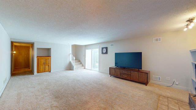 6799 Cedar Lane, Newburgh, IN 47630