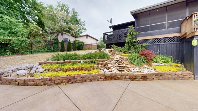 6799 Cedar Lane, Newburgh, IN 47630