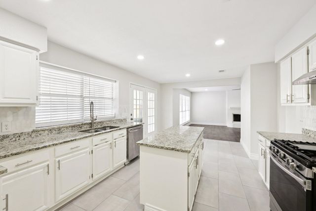 4417 Cabot Drive, Grand Prairie, TX 75052