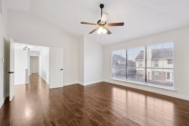 4417 Cabot Drive, Grand Prairie, TX 75052