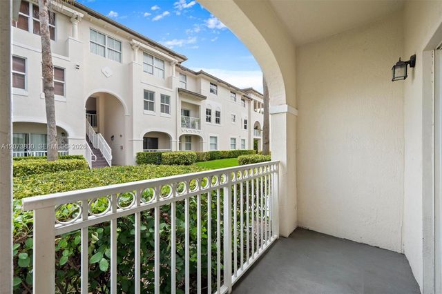 11503 NW 89th Street 101, Doral, FL 33178