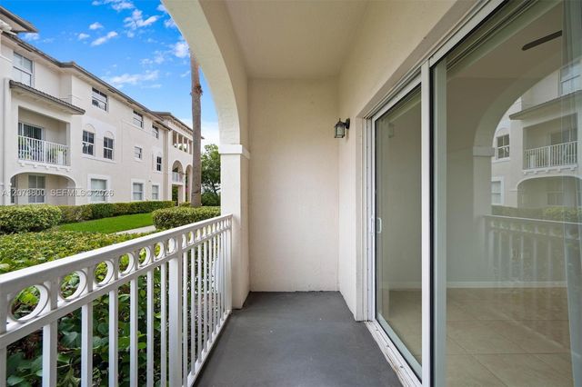 11503 NW 89th Street 101, Doral, FL 33178