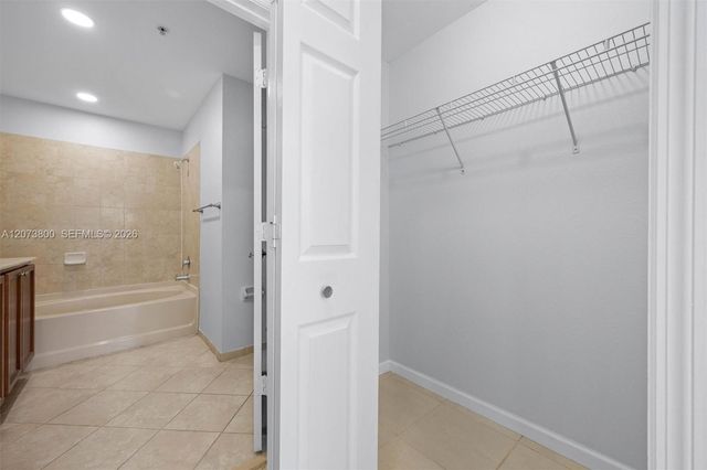 11503 NW 89th Street 101, Doral, FL 33178