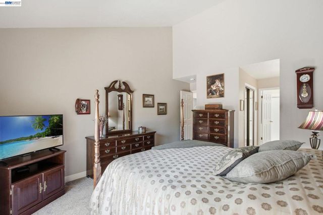 1896 Brixton Ct, San Jose, CA 95132