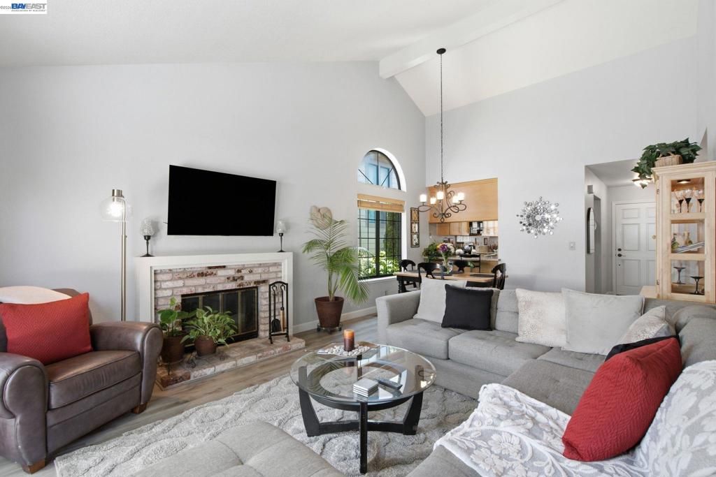 Image 13 of property listing at 1896 Brixton Ct, San Jose, CA 95132