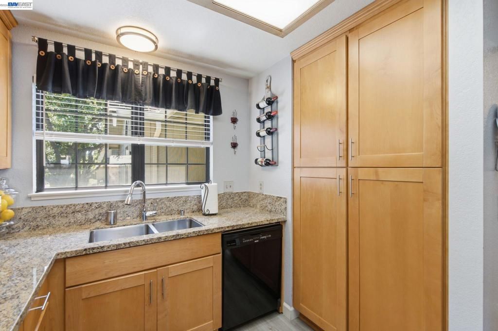 Image 15 of property listing at 1896 Brixton Ct, San Jose, CA 95132
