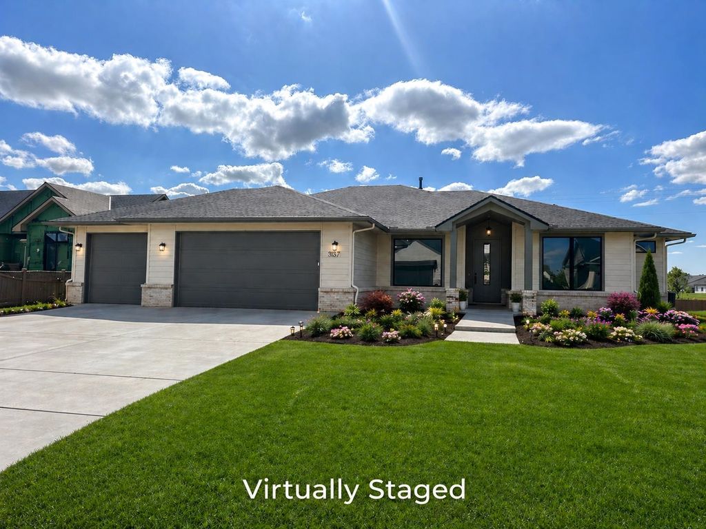 3137 Pine Grove Cir, Wichita, KS 67205