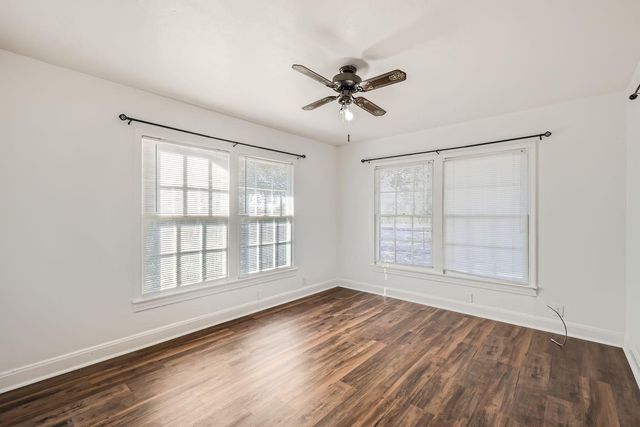 7348 S Us Highway 183 Highway, Lockhart, TX 78644