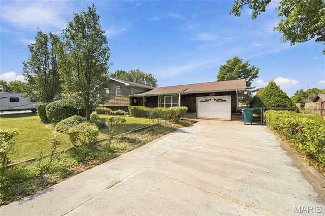 3649 Gail Drive, Imperial, MO 63052