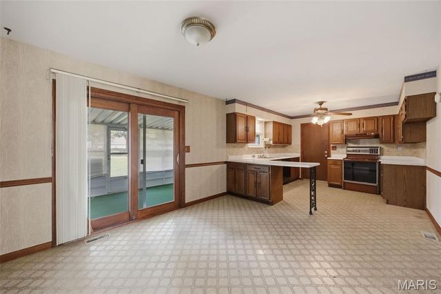 3649 Gail Drive, Imperial, MO 63052