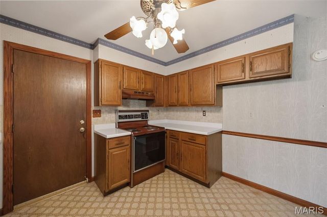 3649 Gail Drive, Imperial, MO 63052