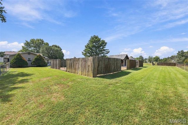 3649 Gail Drive, Imperial, MO 63052