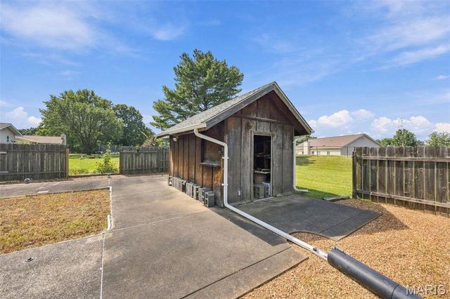 3649 Gail Drive, Imperial, MO 63052