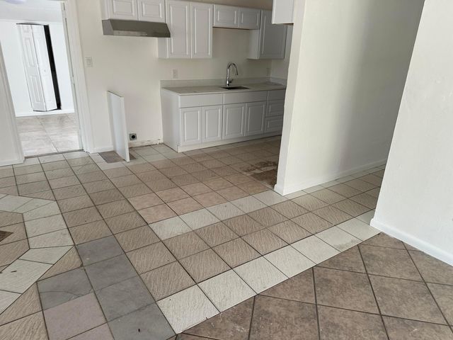 115 Maple Avenue, Fort Pierce, FL 34982