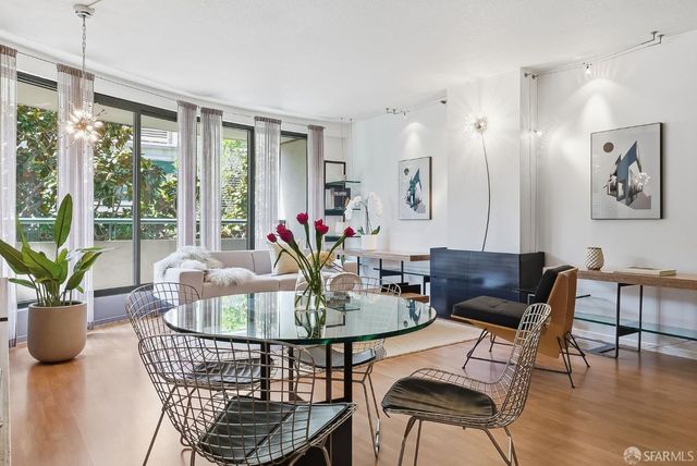 300 3rd Street 321, San Francisco, CA 94107