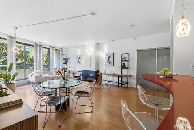 300 3rd Street 321, San Francisco, CA 94107