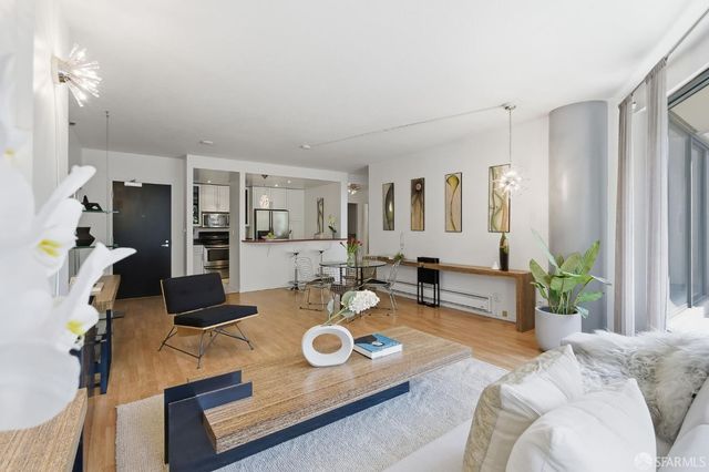 300 3rd Street 321, San Francisco, CA 94107