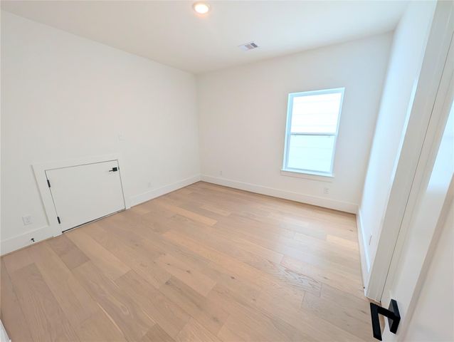 2630 Persa Street, Houston, TX 77098