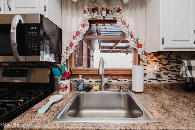 1100 Stall Drive, Findlay, OH 45840