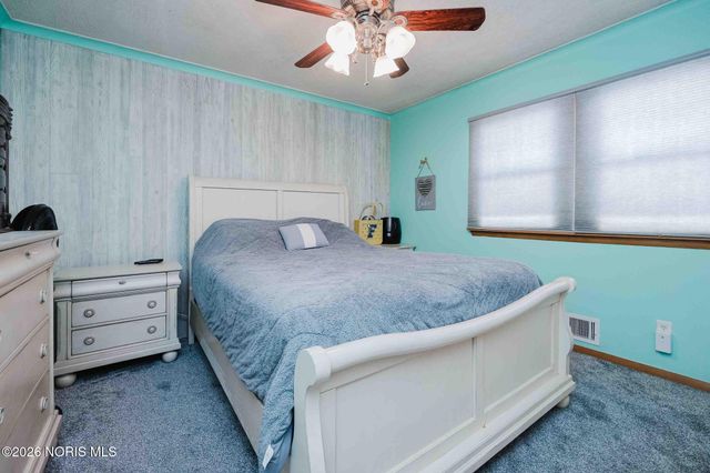 1100 Stall Drive, Findlay, OH 45840