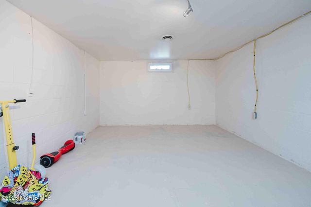 1100 Stall Drive, Findlay, OH 45840