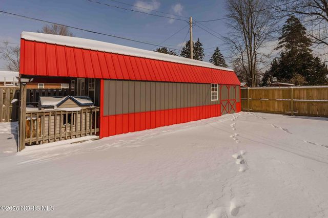 1100 Stall Drive, Findlay, OH 45840