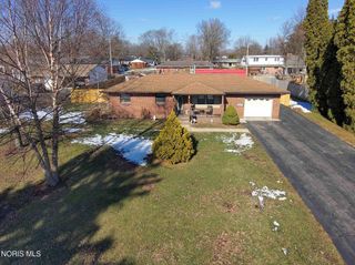 1100 Stall Drive, Findlay, OH 45840