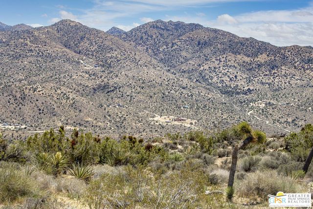 53765 RIDGE Road, Yucca Valley, CA 92284