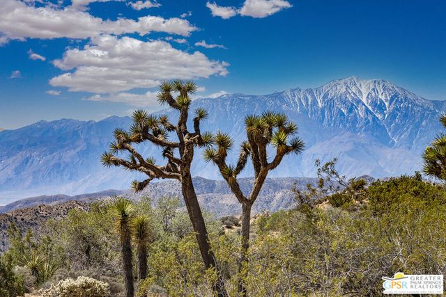 53765 RIDGE Road, Yucca Valley, CA 92284