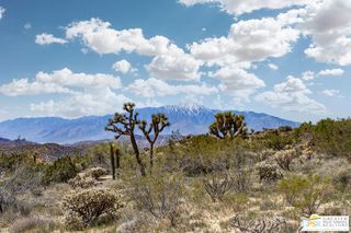 53765 RIDGE Road, Yucca Valley, CA 92284