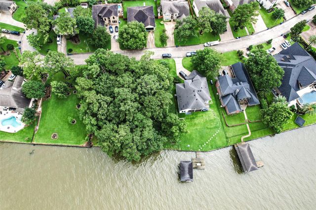 19403 Aquatic Drive, Houston, TX 77346