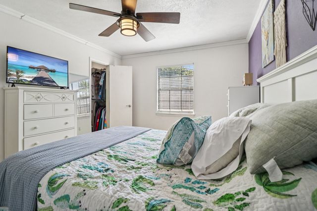 2446 E Timberview Lane, Arlington, TX 76014