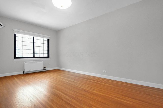 2208 Arlington Avenue, Columbus, OH 43221