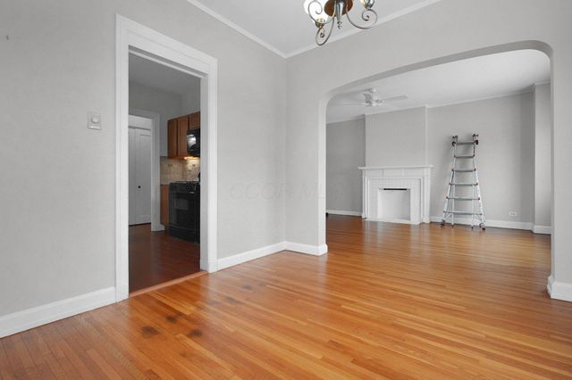 2208 Arlington Avenue, Columbus, OH 43221