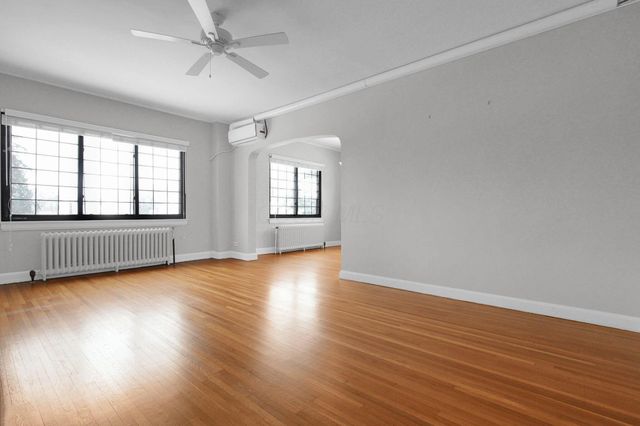 2208 Arlington Avenue, Columbus, OH 43221