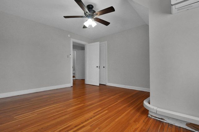 2208 Arlington Avenue, Columbus, OH 43221