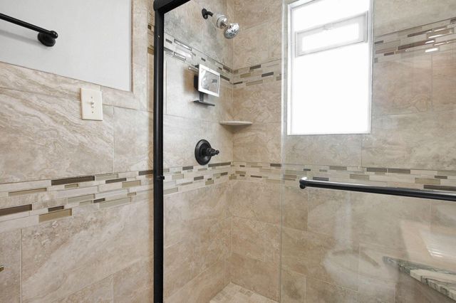 2208 Arlington Avenue, Columbus, OH 43221