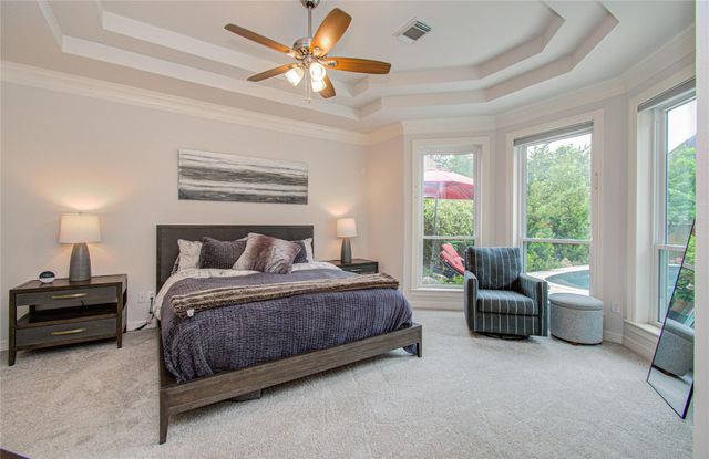 2 English Glade Court 2, The Woodlands, TX 77381