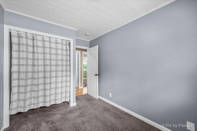 1106 Emerald Lane, Machesney Park, IL 61115