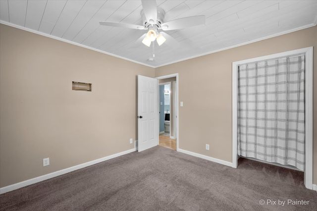 1106 Emerald Lane, Machesney Park, IL 61115