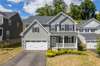 2027 PINNACLE WAY, South Park, PA 15129