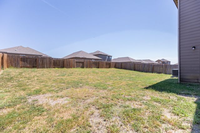18628 Quiet Range DR, Elgin, TX 78621