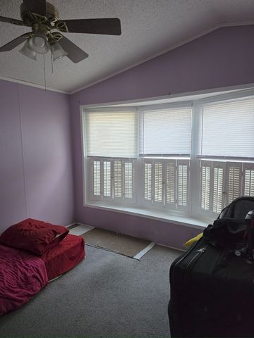 710 N Briarwood Drive N 710, Justice, IL 60458