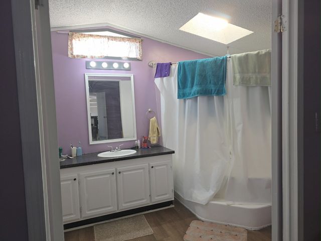 710 N Briarwood Drive N 710, Justice, IL 60458